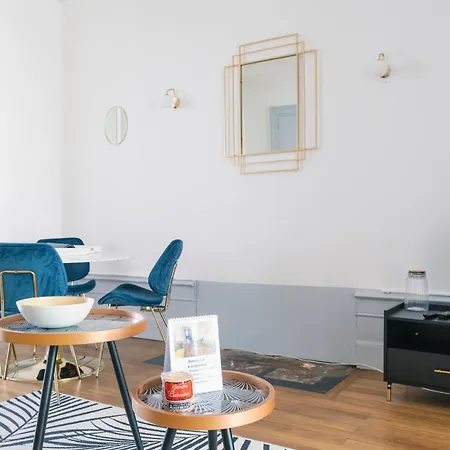 Apartment La Verriere By La Maison De Marc- Centre - Parking Et Terrasse Poitiers