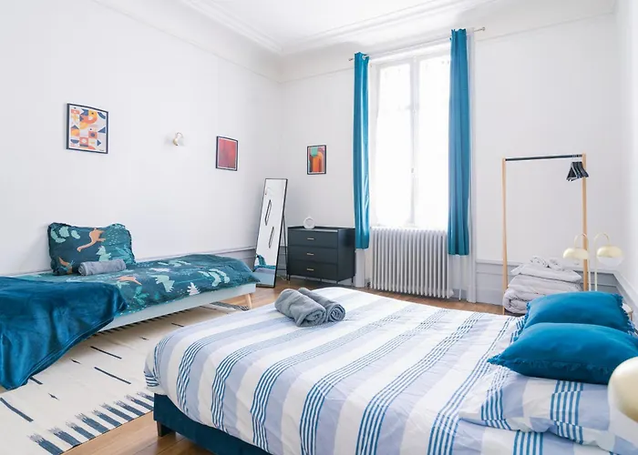 Apartment La Verriere By La Maison De Marc- Centre - Parking Et Terrasse Poitiers