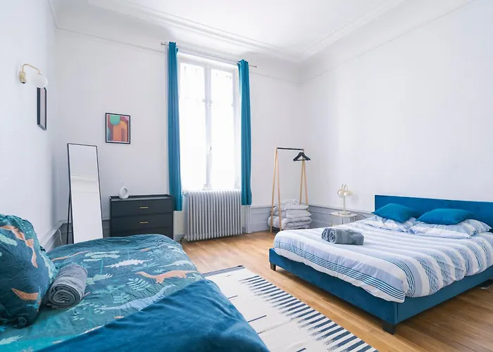 Apartment La Verriere By La Maison De Marc- Centre - Parking Et Terrasse *